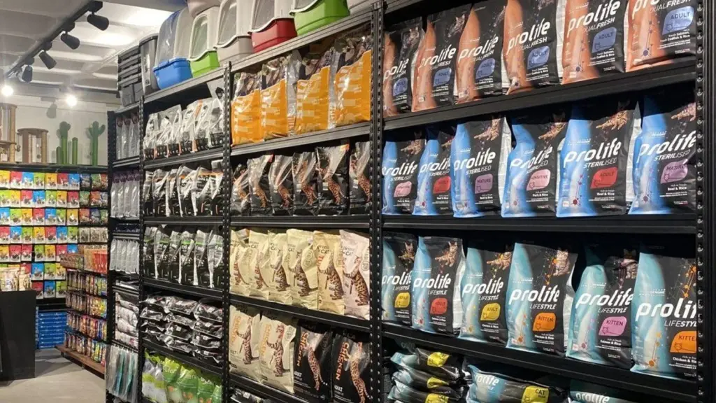 חנות חיות בולדוג שקים לחותילם